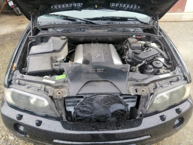 BMW X5 4,4 i