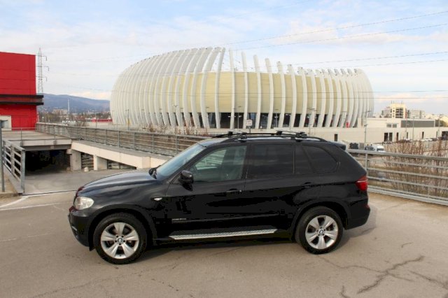 BMW X5 xDrive30d Sport - facelift model