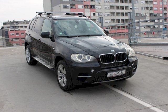 BMW X5 xDrive30d Sport - facelift model