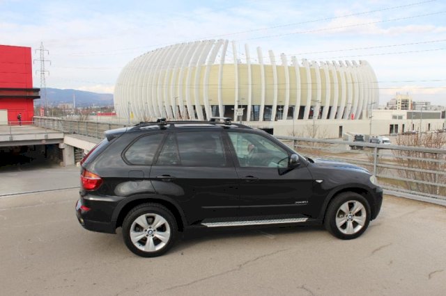 BMW X5 xDrive30d Sport - facelift model