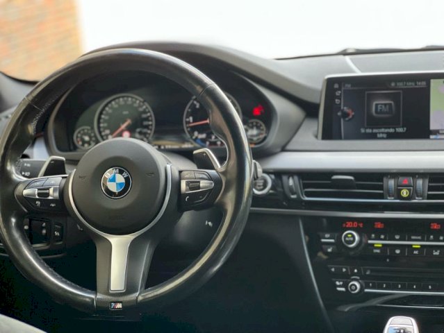 BMW X5 xDrive30d- M SPORT