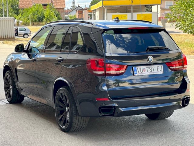 BMW X5 xDrive30d- M SPORT