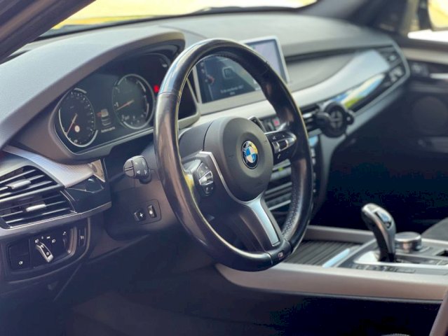 BMW X5 xDrive30d- M SPORT