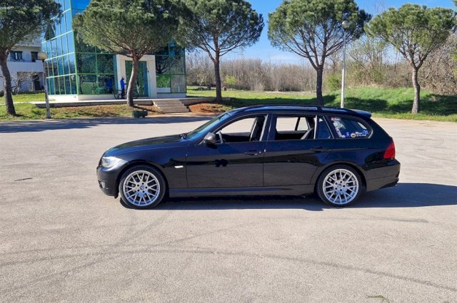BMW e91 320d