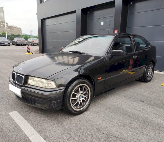 BMW serija 3 316i
