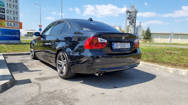 BMW serija 3 320d