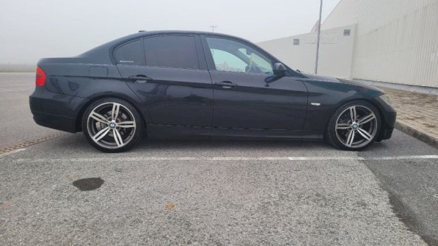 BMW serija 3 320d