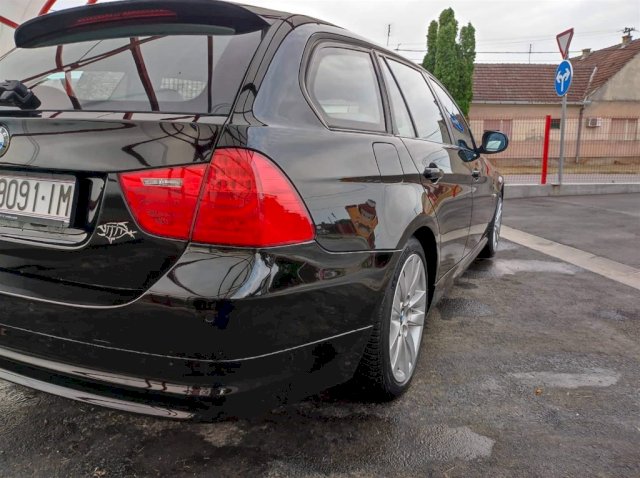 BMW serija 3 Touring 2.0d