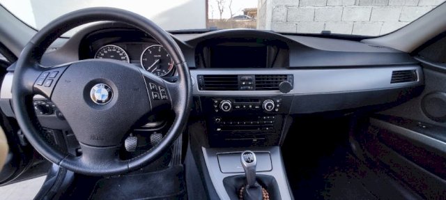 BMW serija 3 Touring 318d