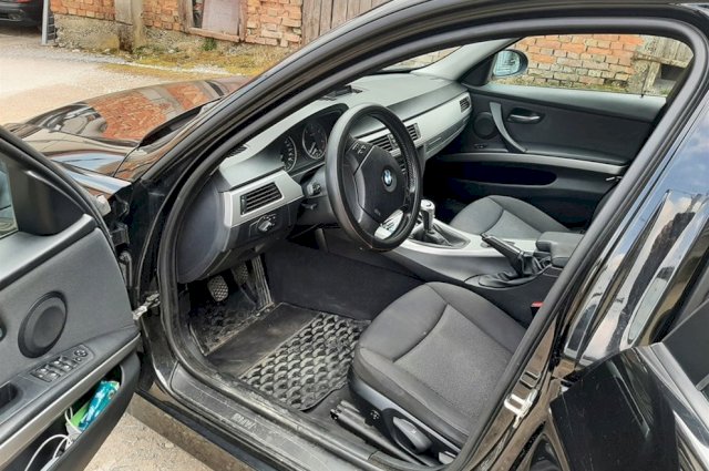 BMW serija 3 Touring 320 D