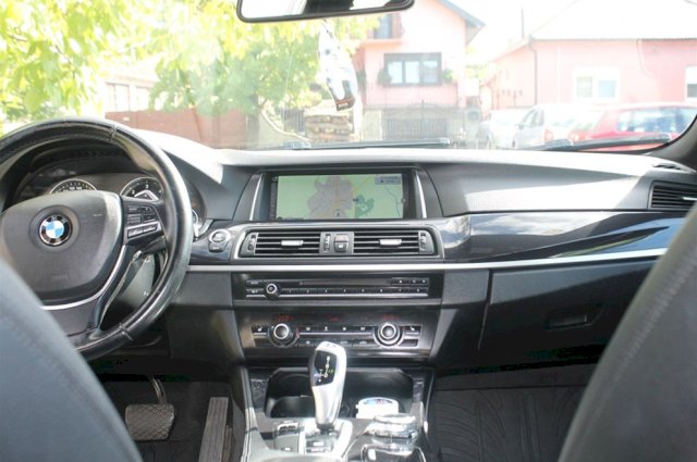 BMW serija 5 518d