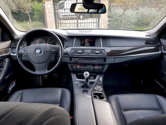 BMW serija 5 520d ZAMJENA ZA JEFTINIJI UZ NADOPLA
