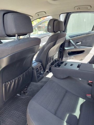 BMW serija 5 523i automatik