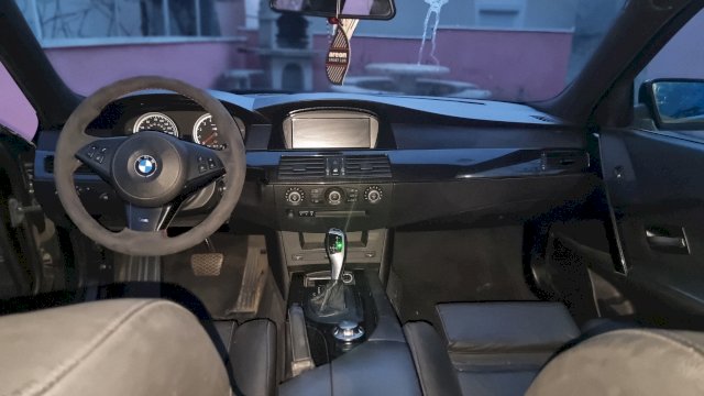 BMW serija 5 530i