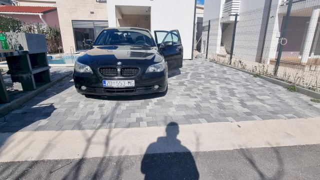 BMW serija 5 530i