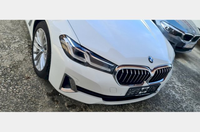 BMW serija 5 530ie mhv Lci novi model