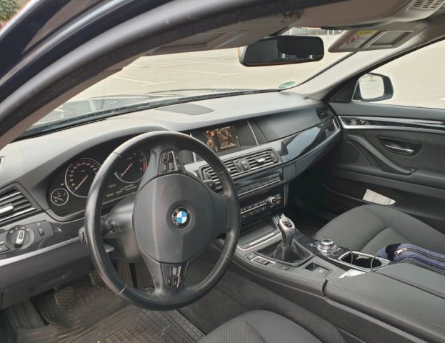 BMW serija 5 Touring 520d