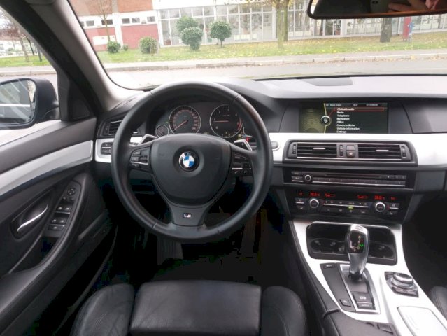 BMW serija 5 Touring 520d