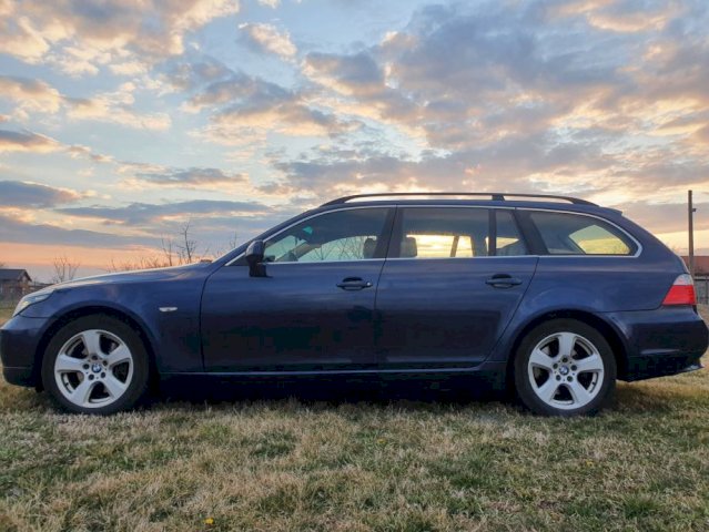 BMW serija 5 Touring 525xd automatik