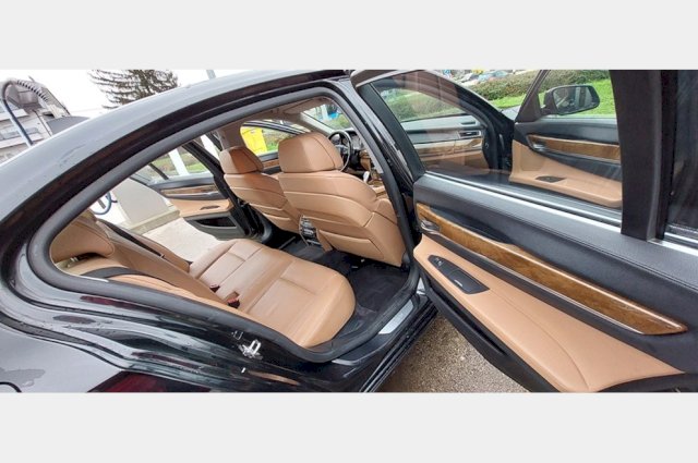 BMW serija 730d f01