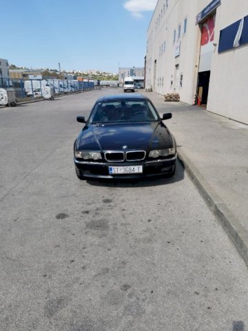BMW serija 7 740d E38