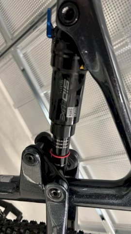 Bicikla Cannondale Scalpel Carbon SE 2 Fullsuspen