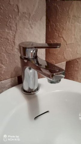 Bide, ispravan, s pipom, smeđi