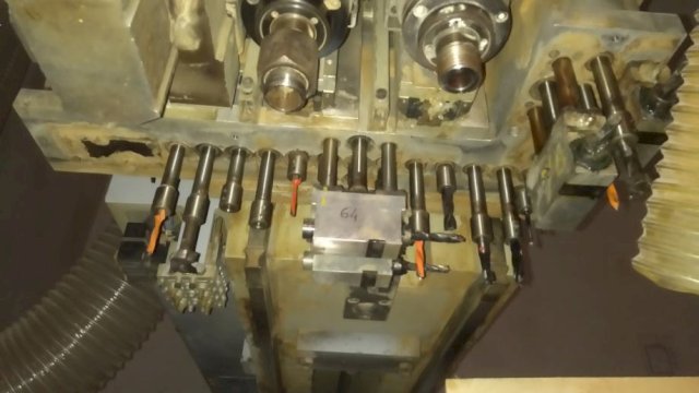 CNC OBRADNI CENTAR - BUSSELATO