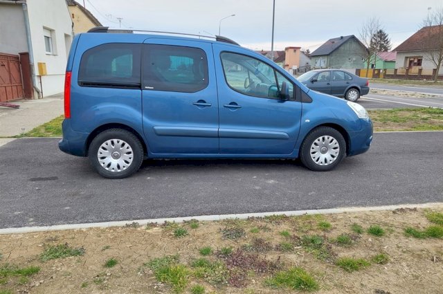 Citroen Berlingo 1.6 hdi multispace 1.6 hdi 7 sje