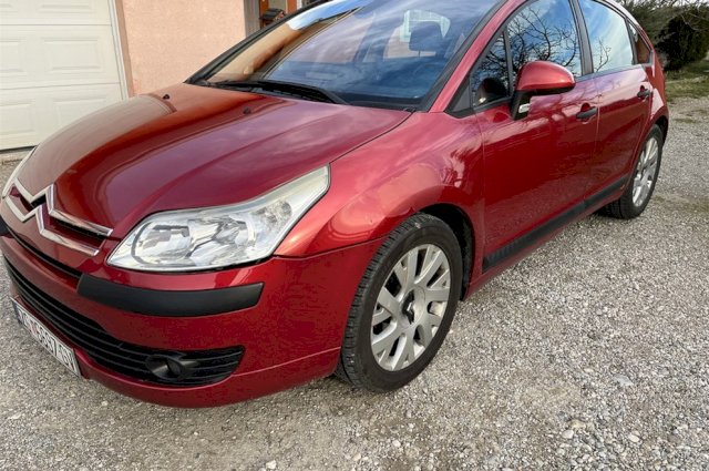 Citroen C4 1.6i 16v + plin