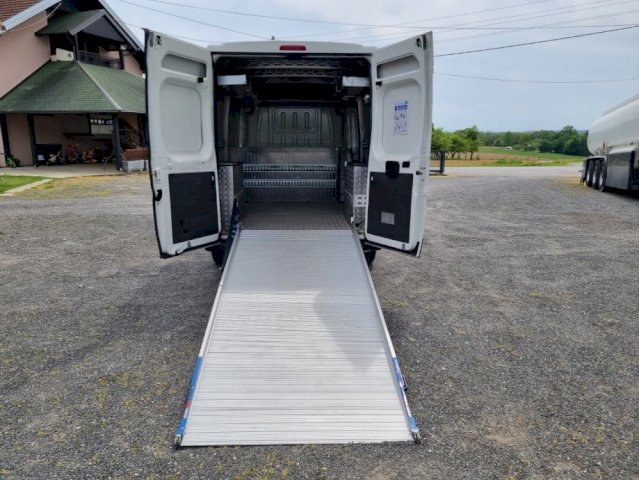 Citroen Jumper 2.2 HDI / KLIMA / RAMPA