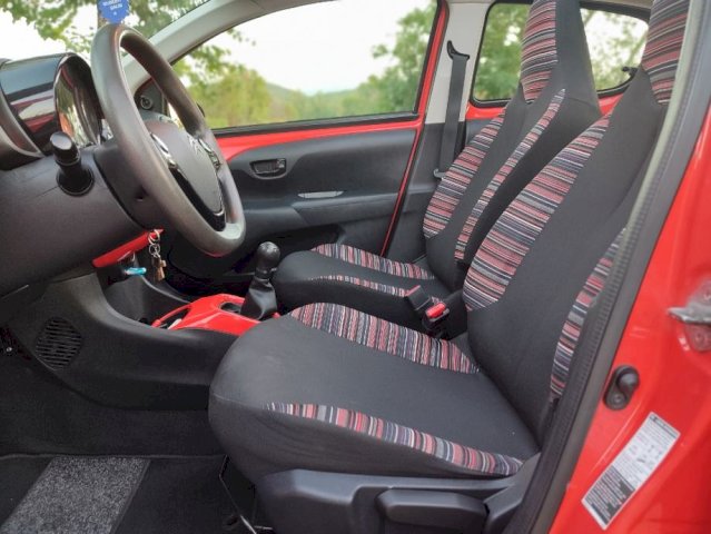 Citroën C1 1,0 VTi 68*Platneni krov*