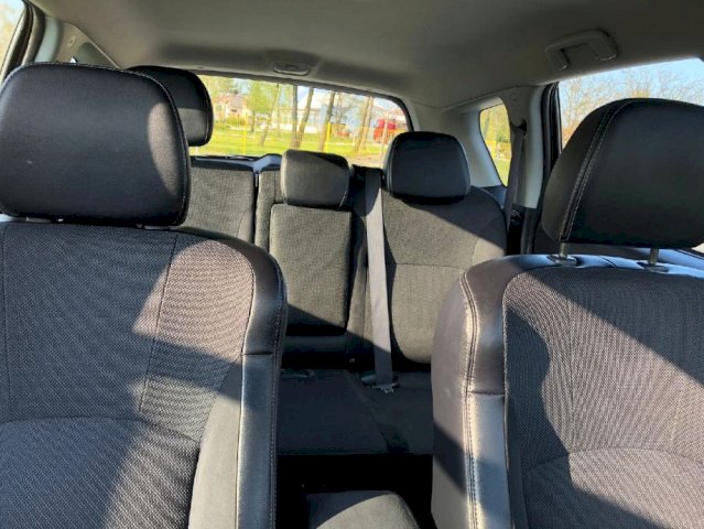 Citroën C-Crosser 2,4