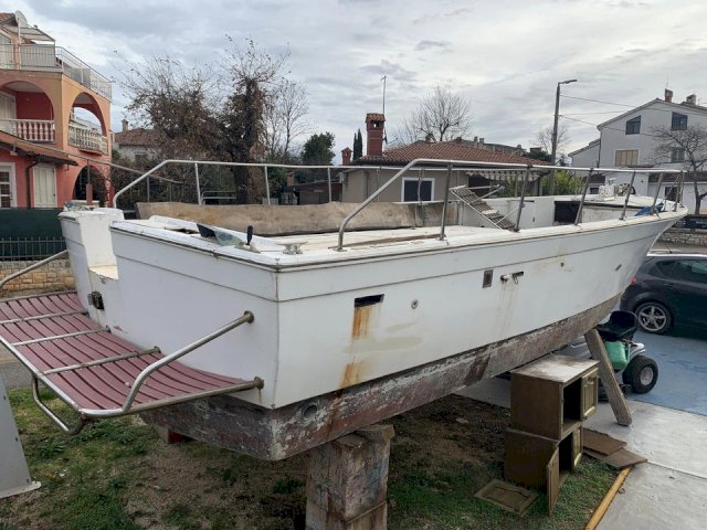 Cris Craft 31 commander