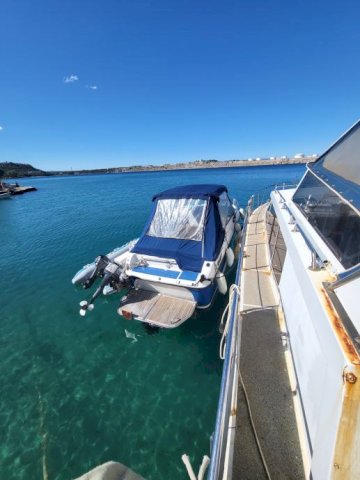 Crowline 242 cr volvo penta d4 moze zar u zamjenu