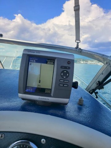 Crowline 242 cr volvo penta d4 moze zar u zamjenu