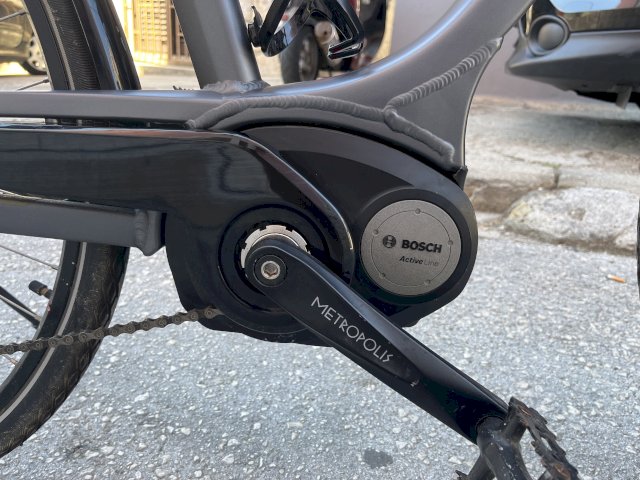 Cube Touring Hybrid 400 grey’n’red 2016