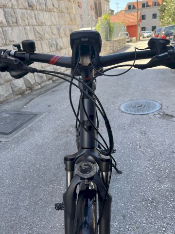 Cube Touring Hybrid 400 grey’n’red 2016