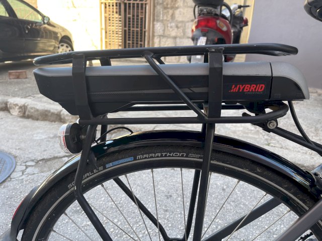 Cube Touring Hybrid 400 grey’n’red 2016