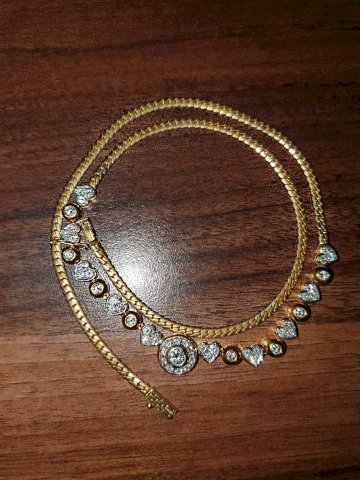 Dijamantna znatna ogrlica 18K/750