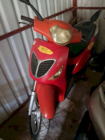 E-Charm 150 ispravan i kompletan skuter / zamjena