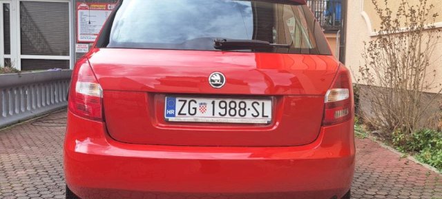 Fabia 1,2 + LPG 2014god. Reg.11/23 5550 €