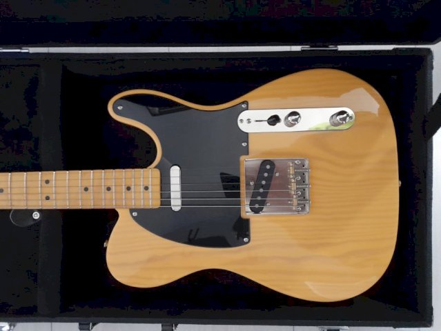 Fender Squier Telecaster Classic Vibe 50's + Kofe