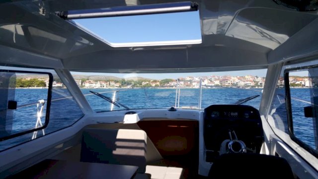 Fisherman, Merry Fisher, N1, R1