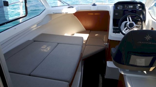 Fisherman, Merry Fisher, N1, R1