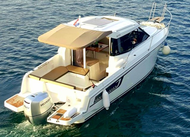 Fisherman, Merry Fisher, N1, R1