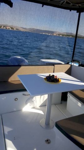 Fisherman, Merry Fisher, N1, R1