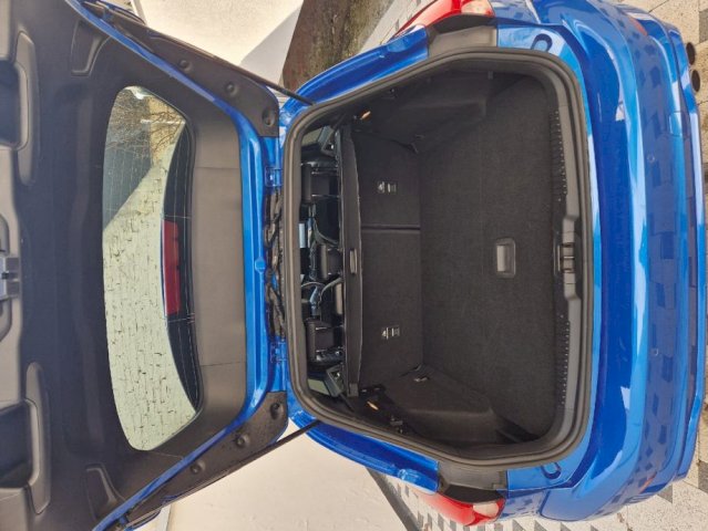 Ford Focus,1,5 TDCi automatik, ST Line, Full LED,