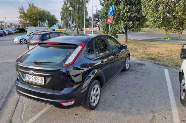 Ford Focus 1.6 i