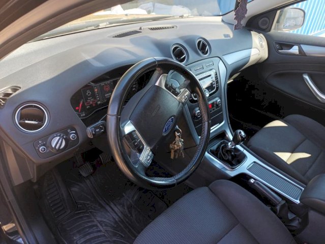 Ford Mondeo 2,0 moguća zamjena za Caddy maxi